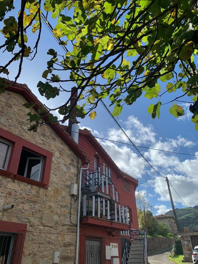 El Desvan Del Chisco Cudillero Exterior photo